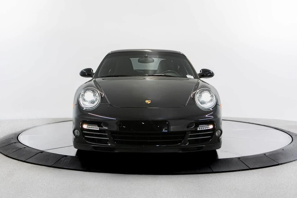 2011 Porsche 997 Turbo - Image 10 of 31