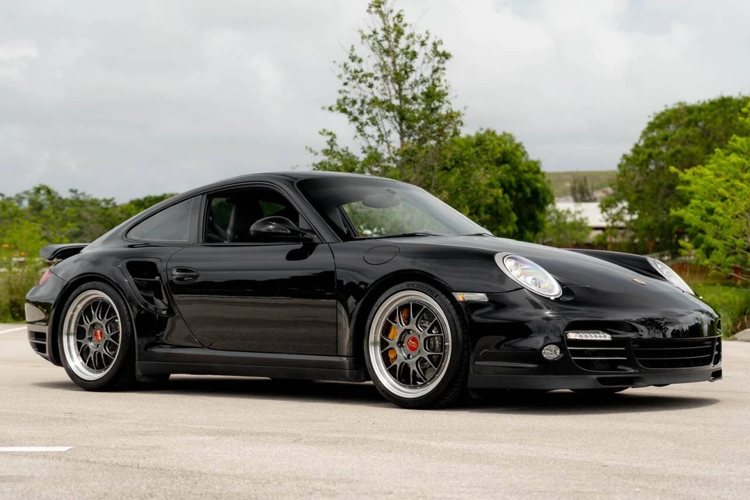 2011 Porsche 997 Turbo S - Image 2 of 31