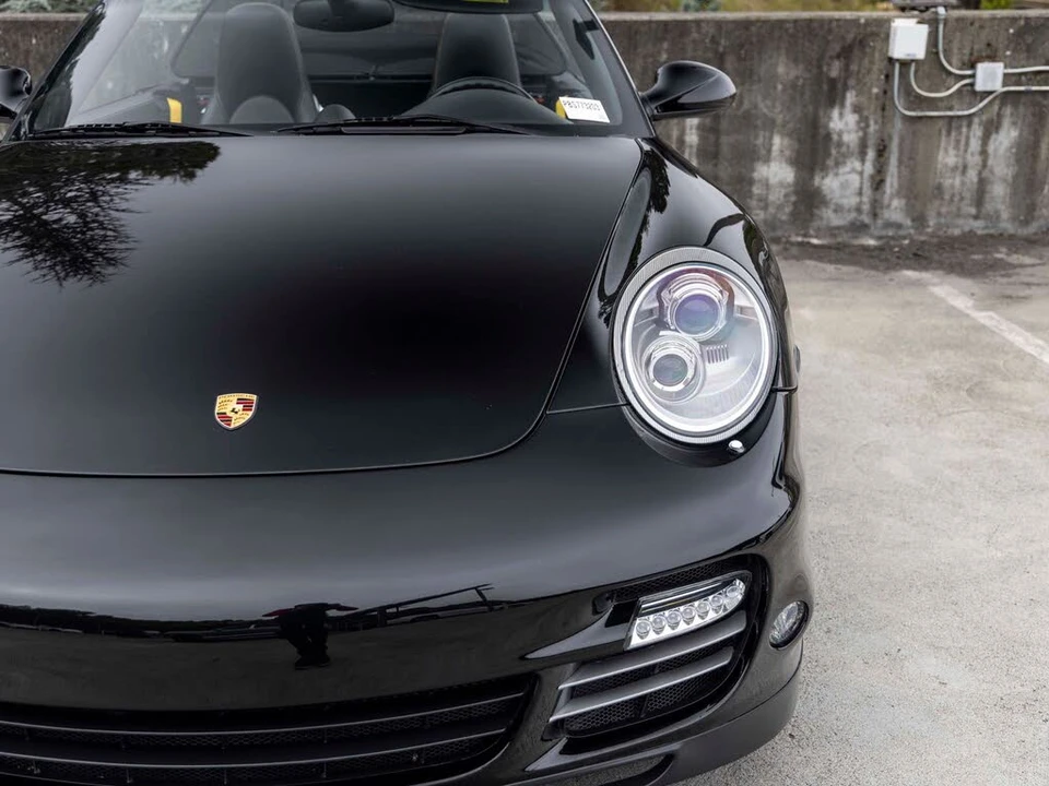 2011 Porsche 997 Turbo S - Image 19 of 31