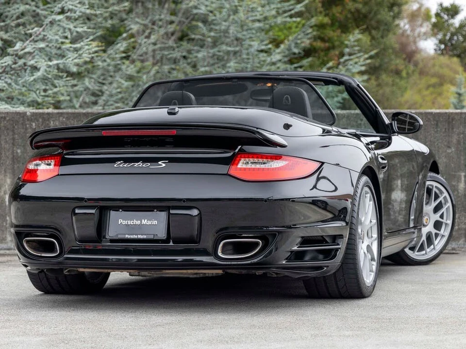 2011 Porsche 997 Turbo S - Image 11 of 31