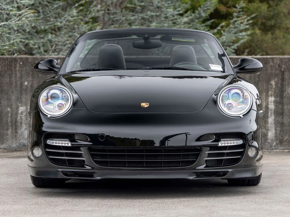 2011 Porsche 997 Turbo S - Image 8 of 31