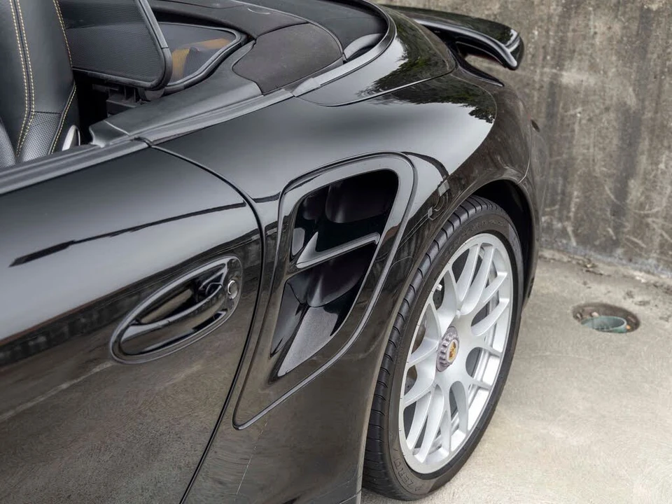 2011 Porsche 997 Turbo S - Image 22 of 31