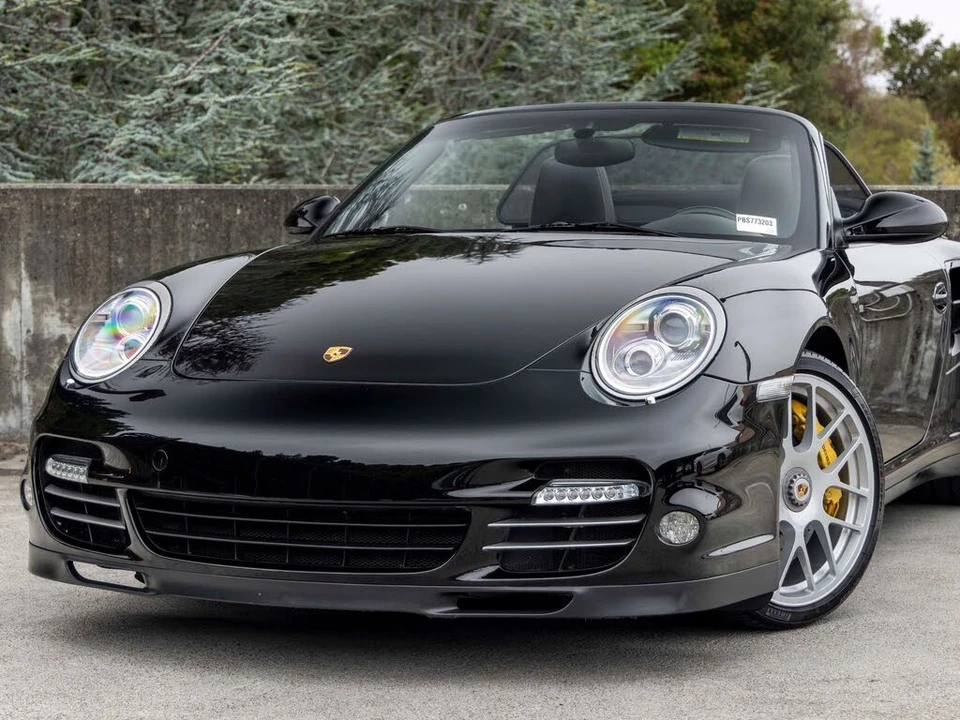 2011 Porsche 997 Turbo S - Image 7 of 31