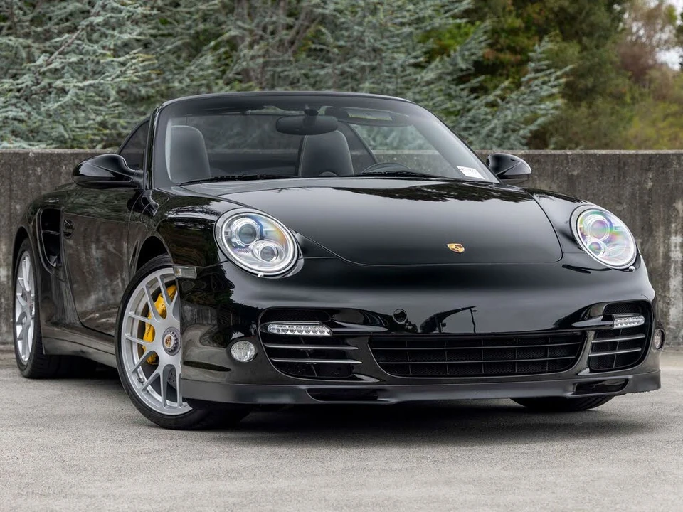 2011 Porsche 997 Turbo S - Image 6 of 31