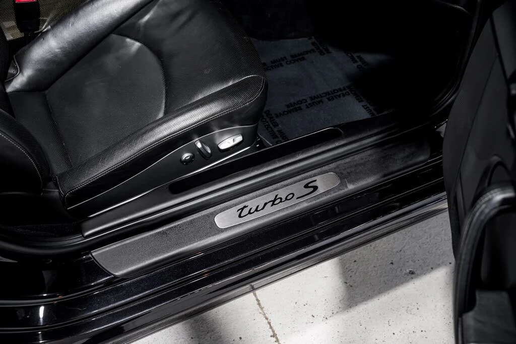 2011 Porsche 997 Turbo S - Image 28 of 31