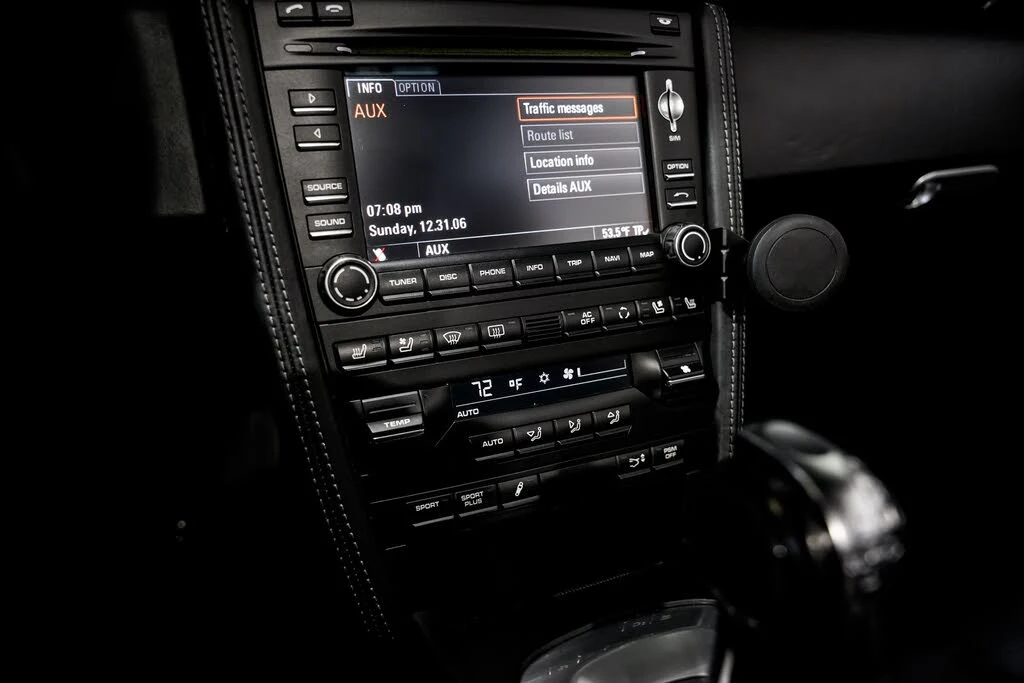 2011 Porsche 997 Turbo S - Image 13 of 31