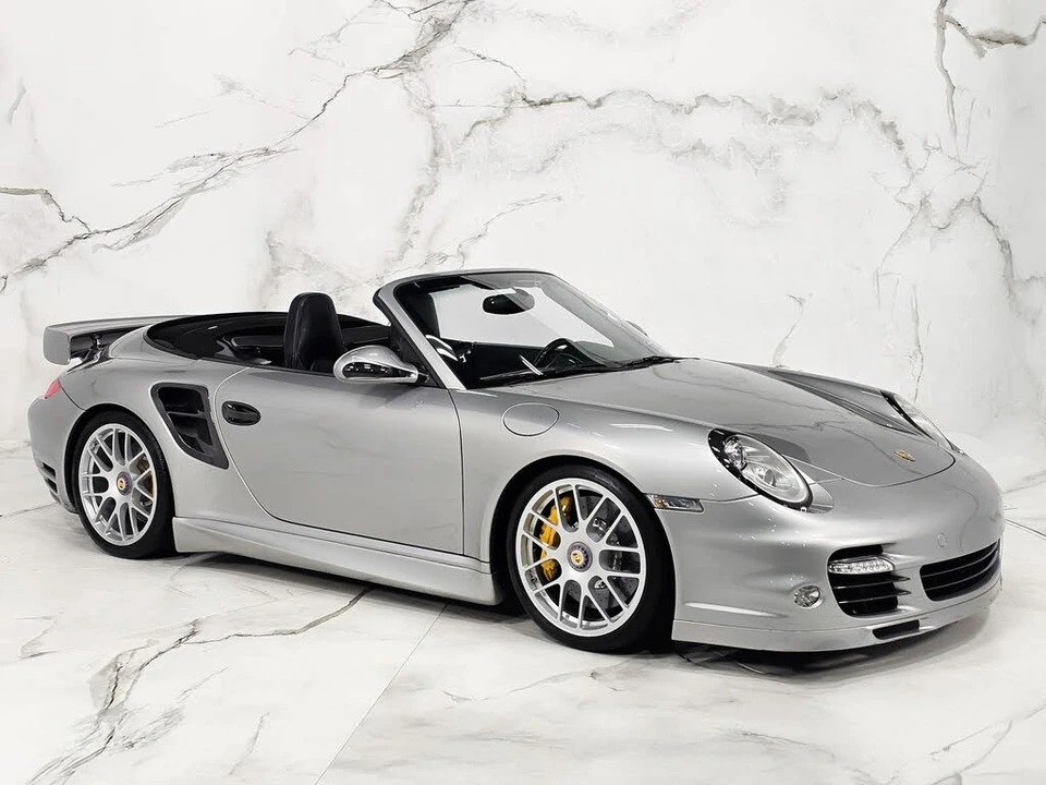 2011 Porsche 997 Turbo S - Image 5 of 31
