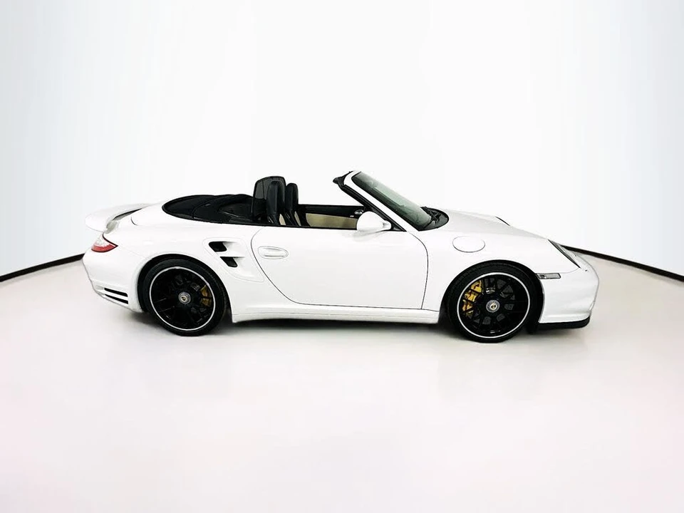 2011 Porsche 997 Turbo S - Image 19 of 26