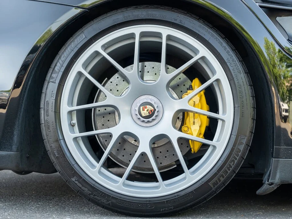 2011 Porsche 997 Turbo S - Image 14 of 31
