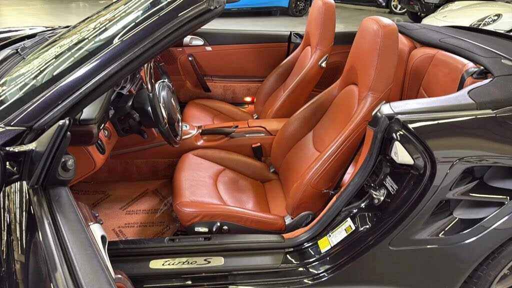 2011 Porsche 997 Turbo S - Image 22 of 31