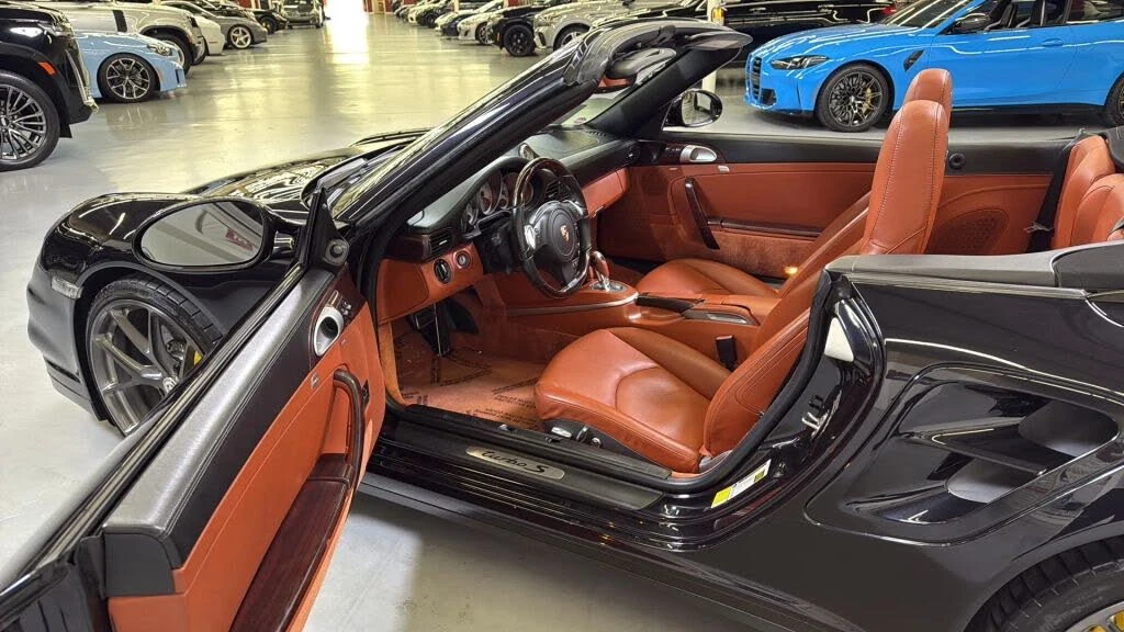 2011 Porsche 997 Turbo S - Image 21 of 31