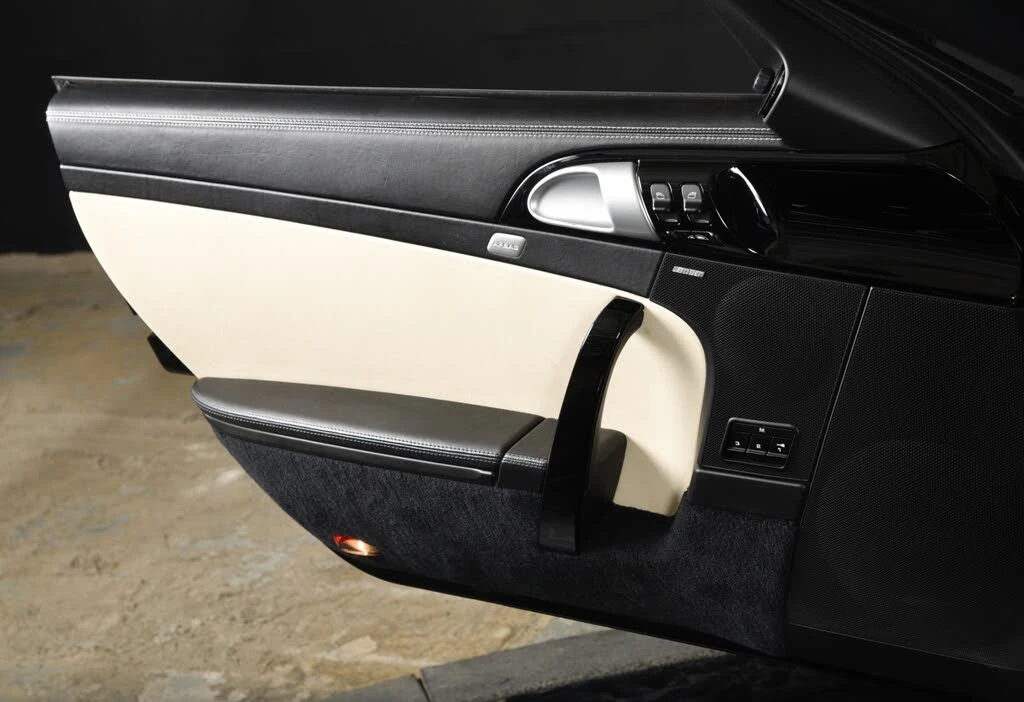 2011 Porsche 997 Turbo S - Image 17 of 28