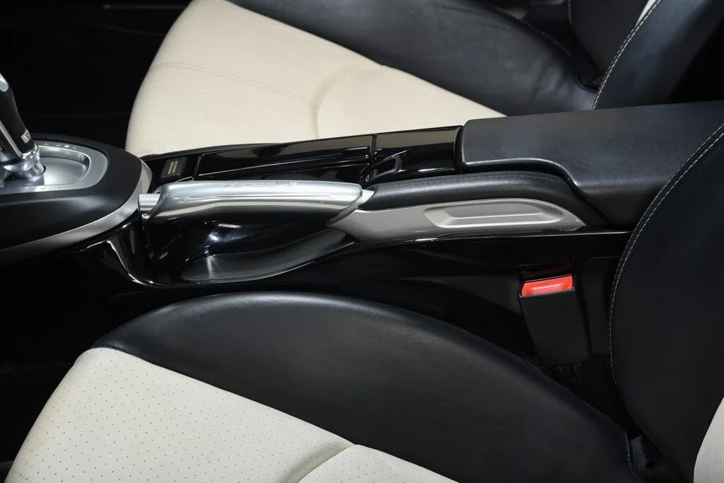 2011 Porsche 997 Turbo S - Image 6 of 28