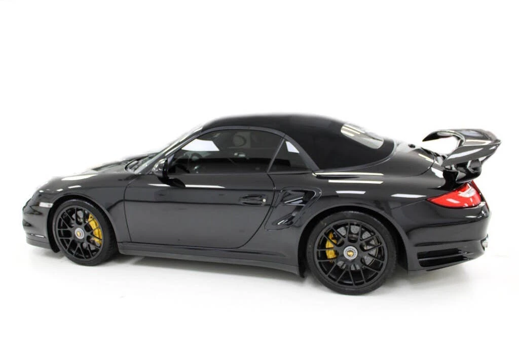 2011 Porsche 997 Turbo S - Image 6 of 31