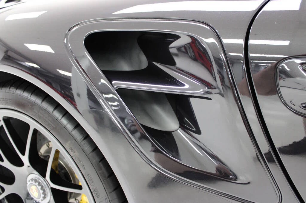 2011 Porsche 997 Turbo S - Image 10 of 31