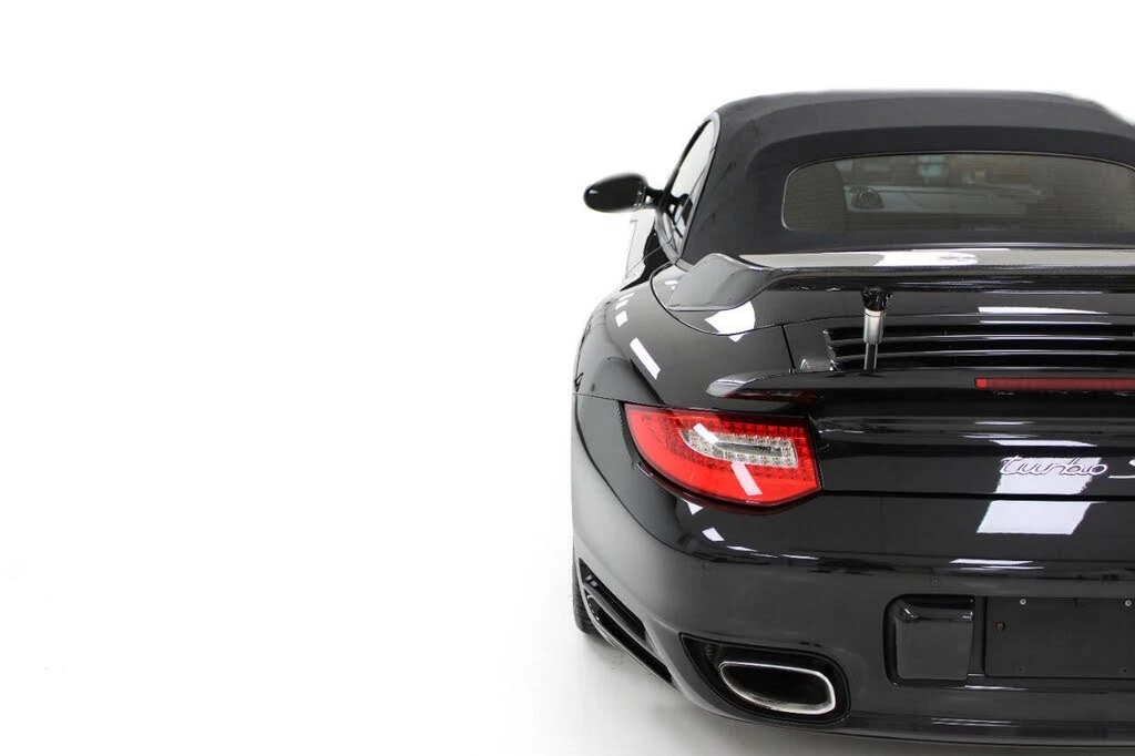 2011 Porsche 997 Turbo S - Image 13 of 31