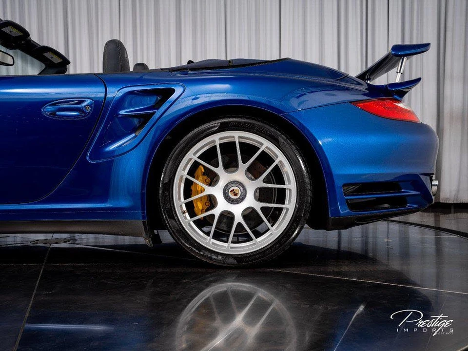 2011 Porsche 997 Turbo S - Image 11 of 31