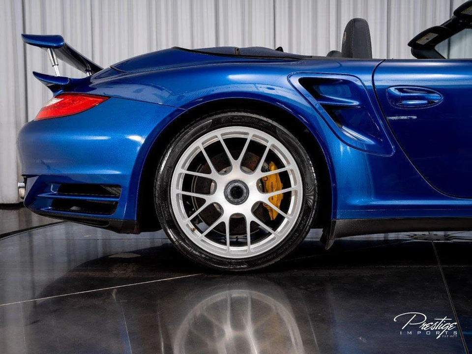 2011 Porsche 997 Turbo S - Image 22 of 31