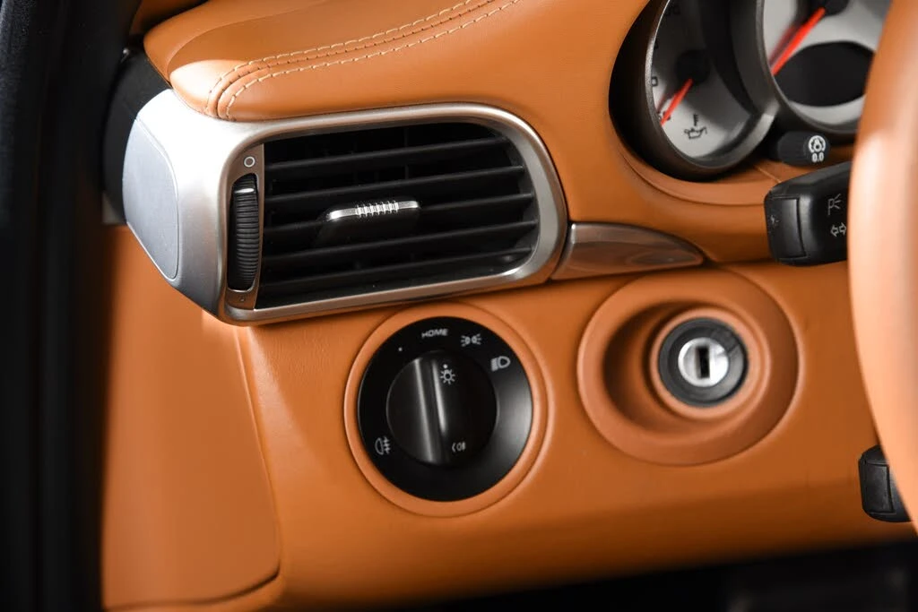 2011 Porsche 997 Turbo S - Image 22 of 31
