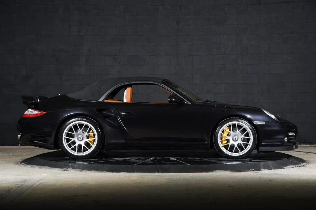 2011 Porsche 997 Turbo S - Image 13 of 31