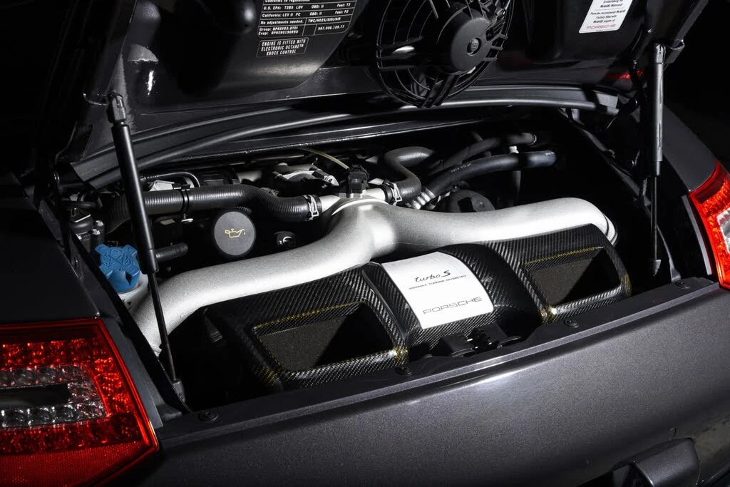 2011 Porsche 997 Turbo S - Image 18 of 31