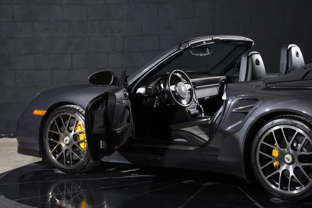 2011 Porsche 997 Turbo S - Image 11 of 31