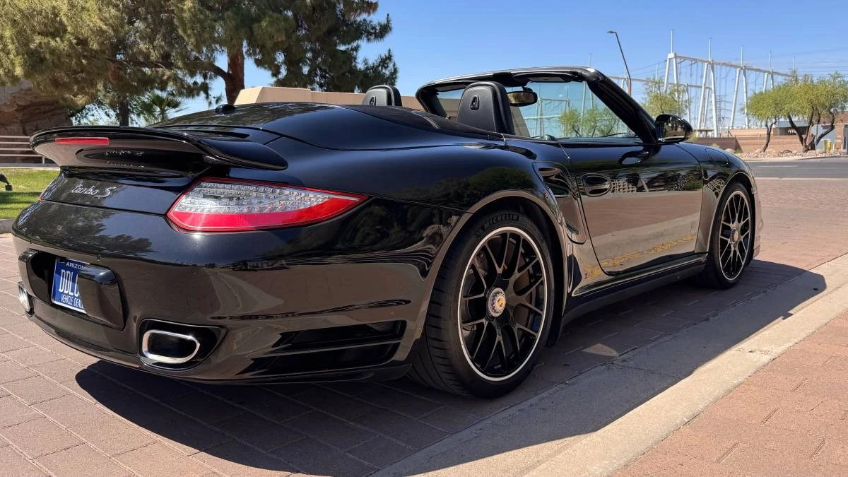 2011 Porsche 997 Turbo S - Image 7 of 24