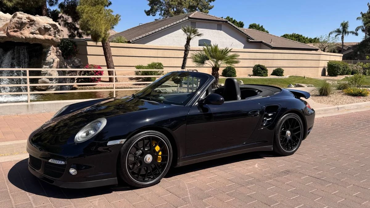 2011 Porsche 997 Turbo S - Image 9 of 24