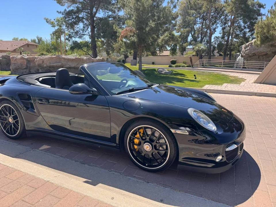 2011 Porsche 997 Turbo S - Image 16 of 24