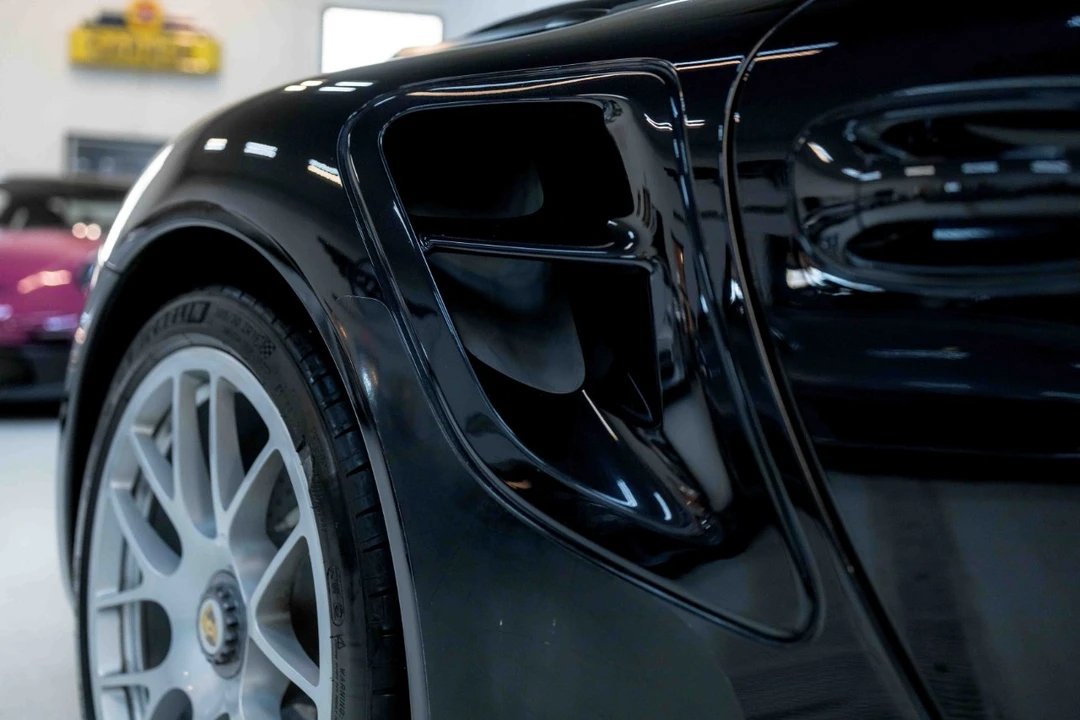 2011 Porsche 997 Turbo S - Image 22 of 31