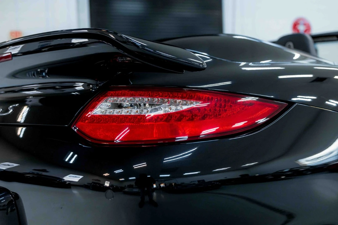2011 Porsche 997 Turbo S - Image 24 of 31