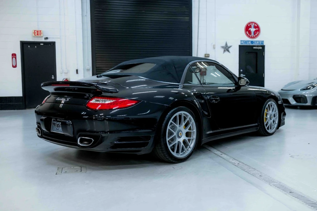 2011 Porsche 997 Turbo S - Image 12 of 31