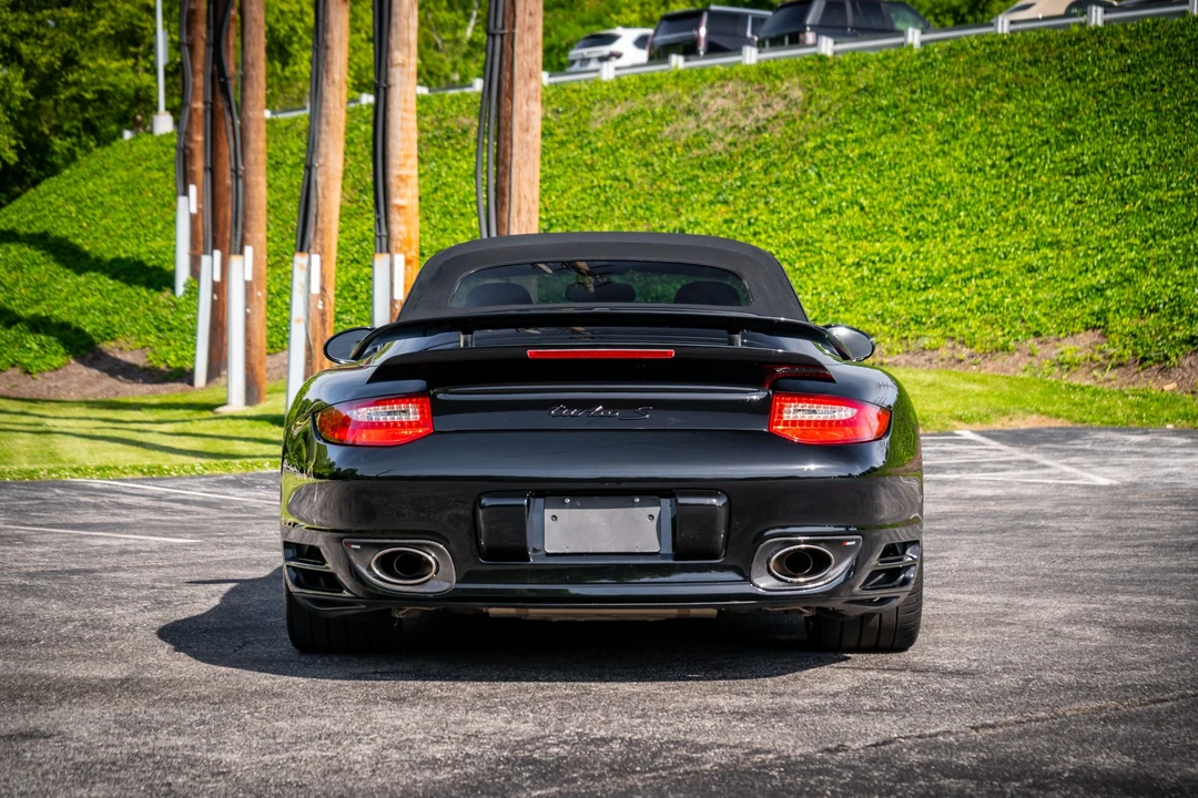 2011 Porsche 997 Turbo S - Image 11 of 31