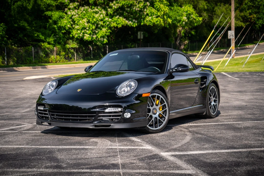 2011 Porsche 997 Turbo S - Image 4 of 31