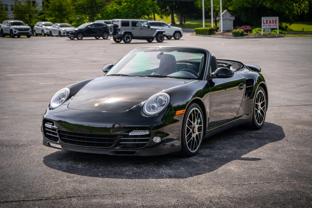 2011 Porsche 997 Turbo S - Image 26 of 31