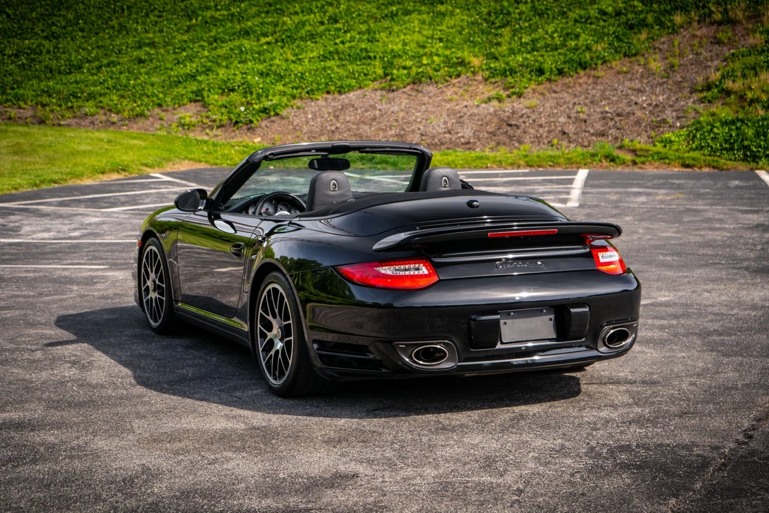 2011 Porsche 997 Turbo S - Image 29 of 31