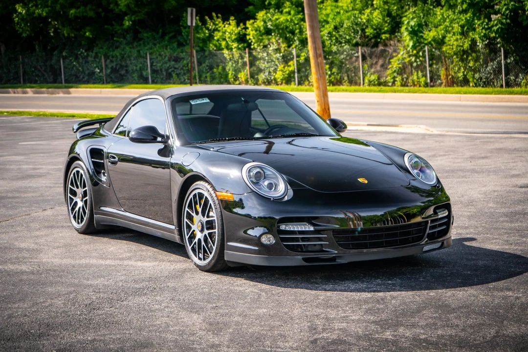 2011 Porsche 997 Turbo S - Image 21 of 31