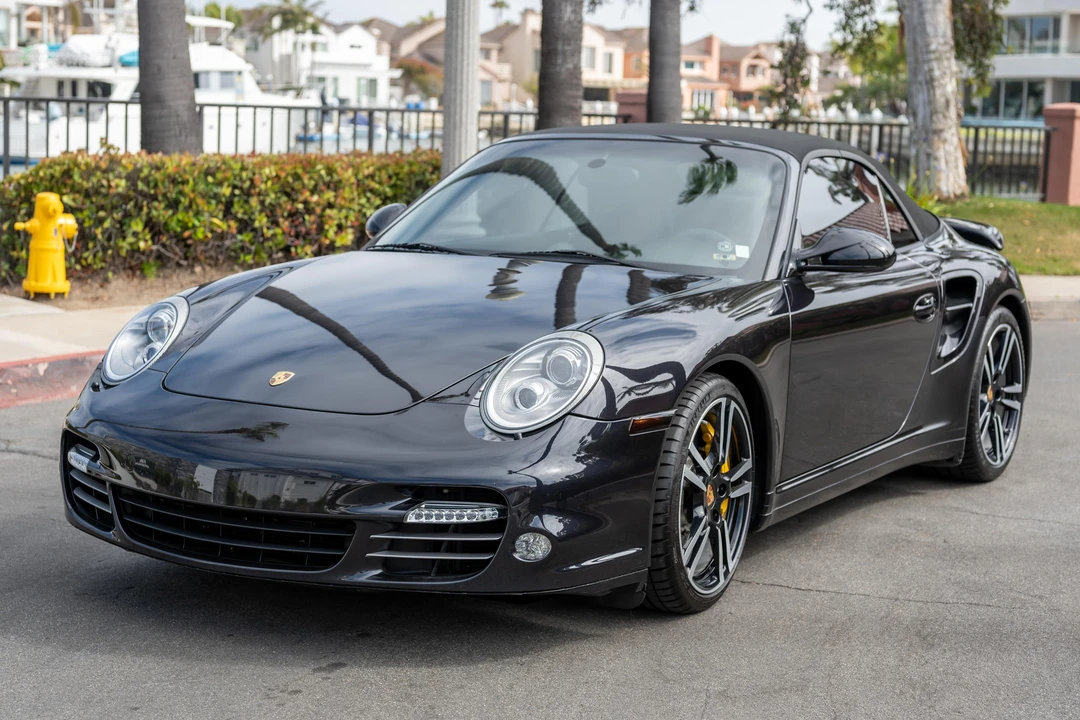 2011 Porsche 997 Turbo - Image 6 of 31