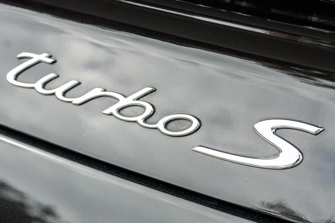 2011 Porsche 997 Turbo - Image 28 of 31