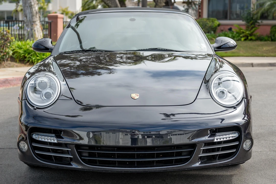 2011 Porsche 997 Turbo - Image 2 of 31