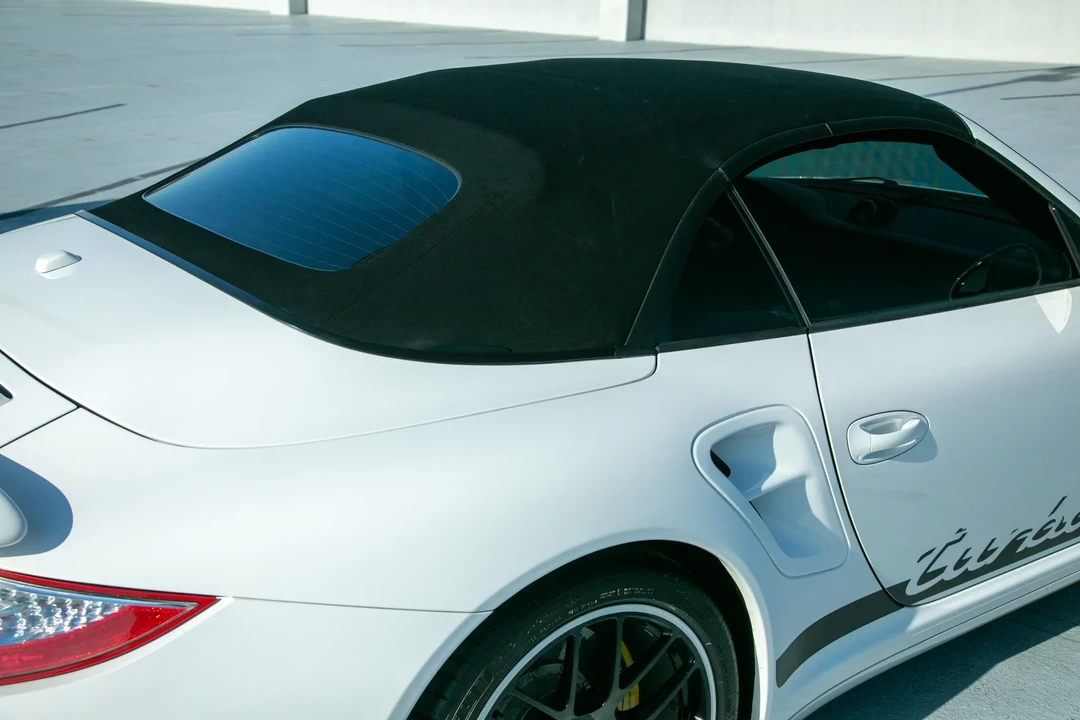 2011 Porsche 997 Turbo S - Image 13 of 31