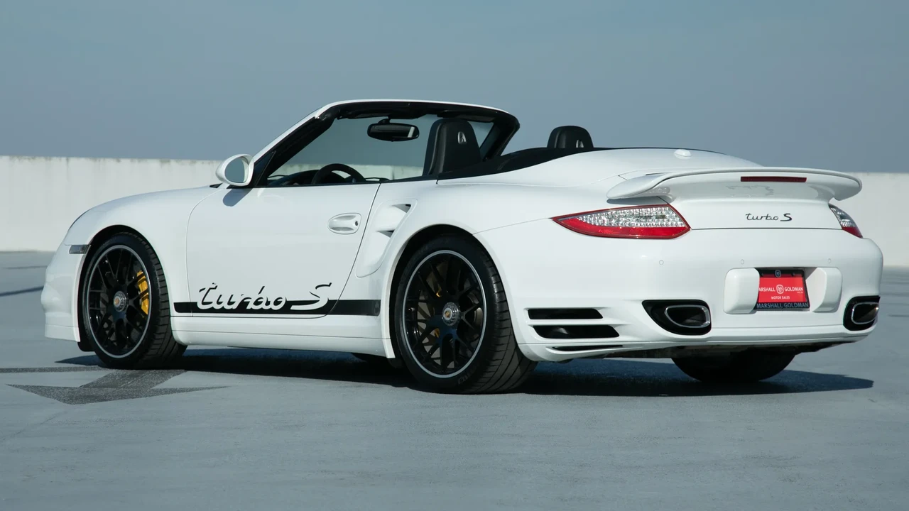 2011 Porsche 997 Turbo S - Image 4 of 31