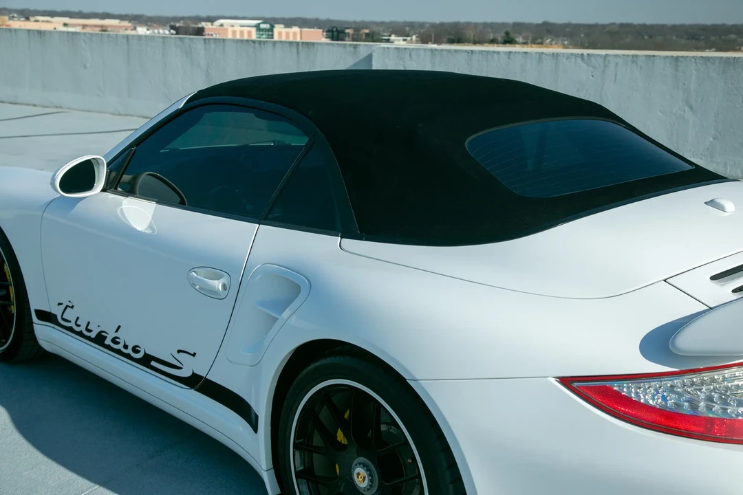 2011 Porsche 997 Turbo S - Image 12 of 31