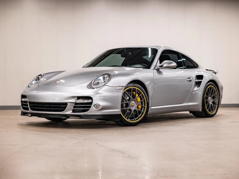 2011 Porsche 997 Turbo S - Image 14 of 31
