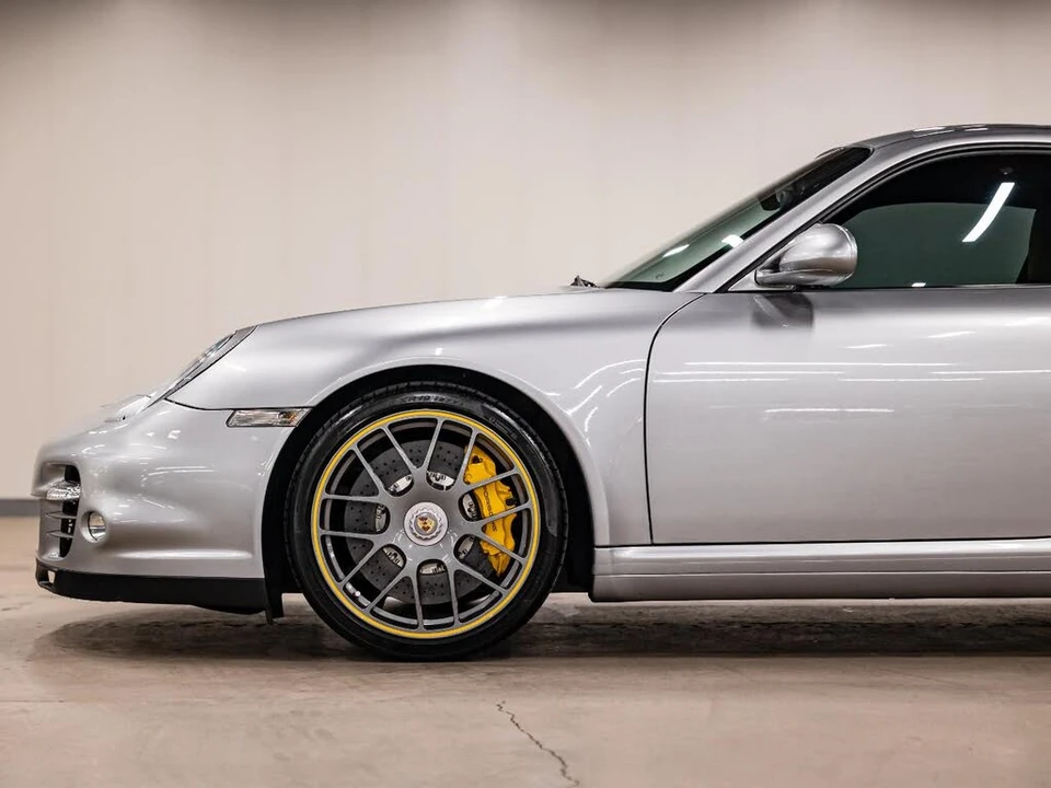 2011 Porsche 997 Turbo S - Image 18 of 31