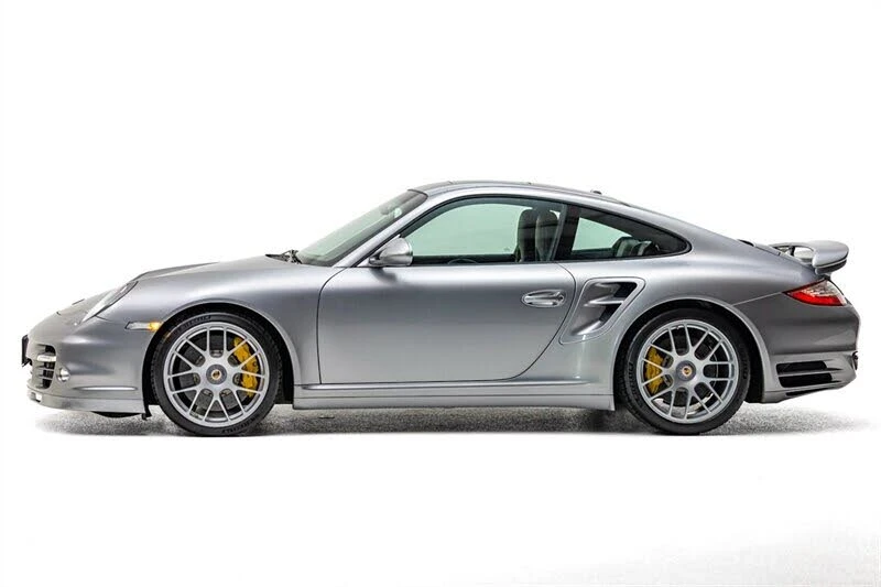 2011 Porsche 997 Turbo S - Image 9 of 31