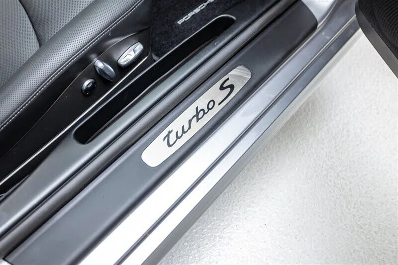 2011 Porsche 997 Turbo S - Image 24 of 31