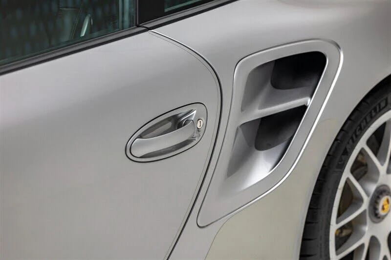 2011 Porsche 997 Turbo S - Image 12 of 31
