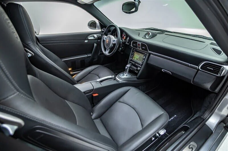 2011 Porsche 997 Turbo S - Image 22 of 31