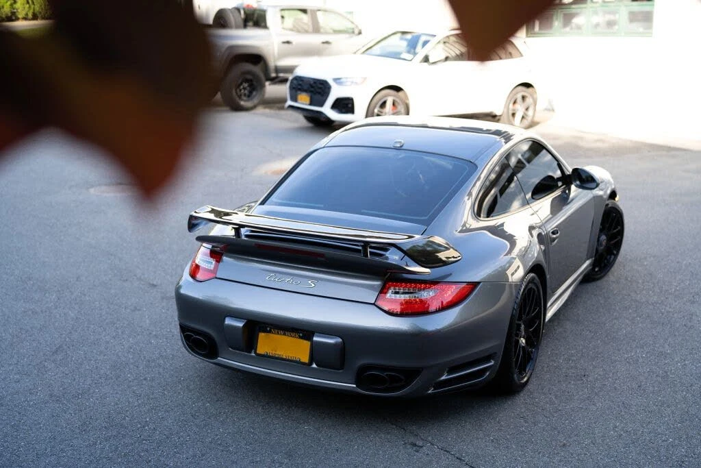 2011 Porsche 997 Turbo S - Image 17 of 31